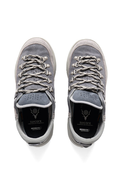 South2 West8 x SUICOKE Beetle Lo - Grey