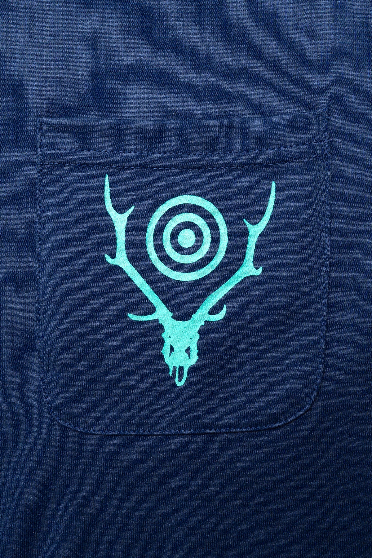 L/S Round Pocket Tee - Circle Horn - Navy