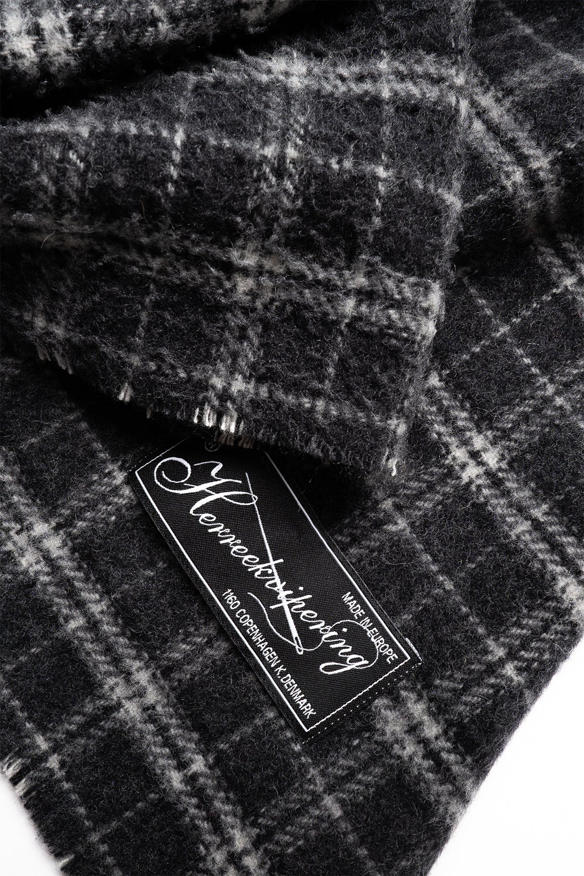 Wool Scarf - Dark Grey Check Fuzz