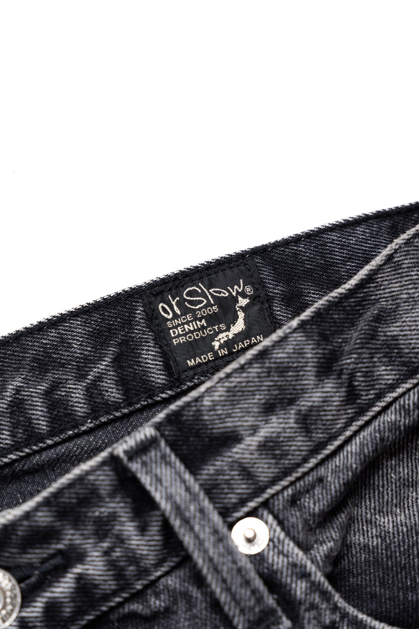 105 90's Black Denim Stone Wash