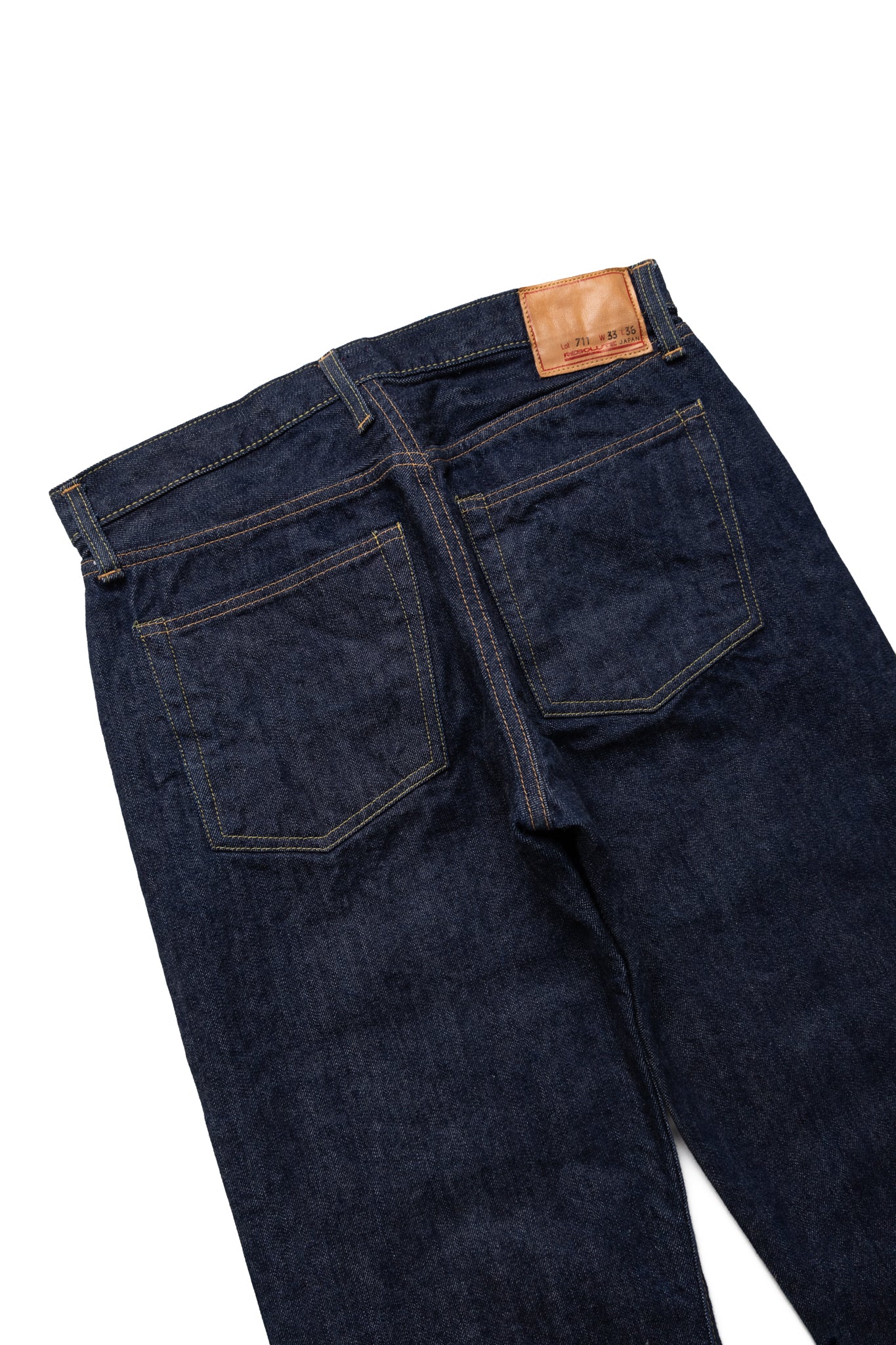 711 Semi Wide Straight Jeans