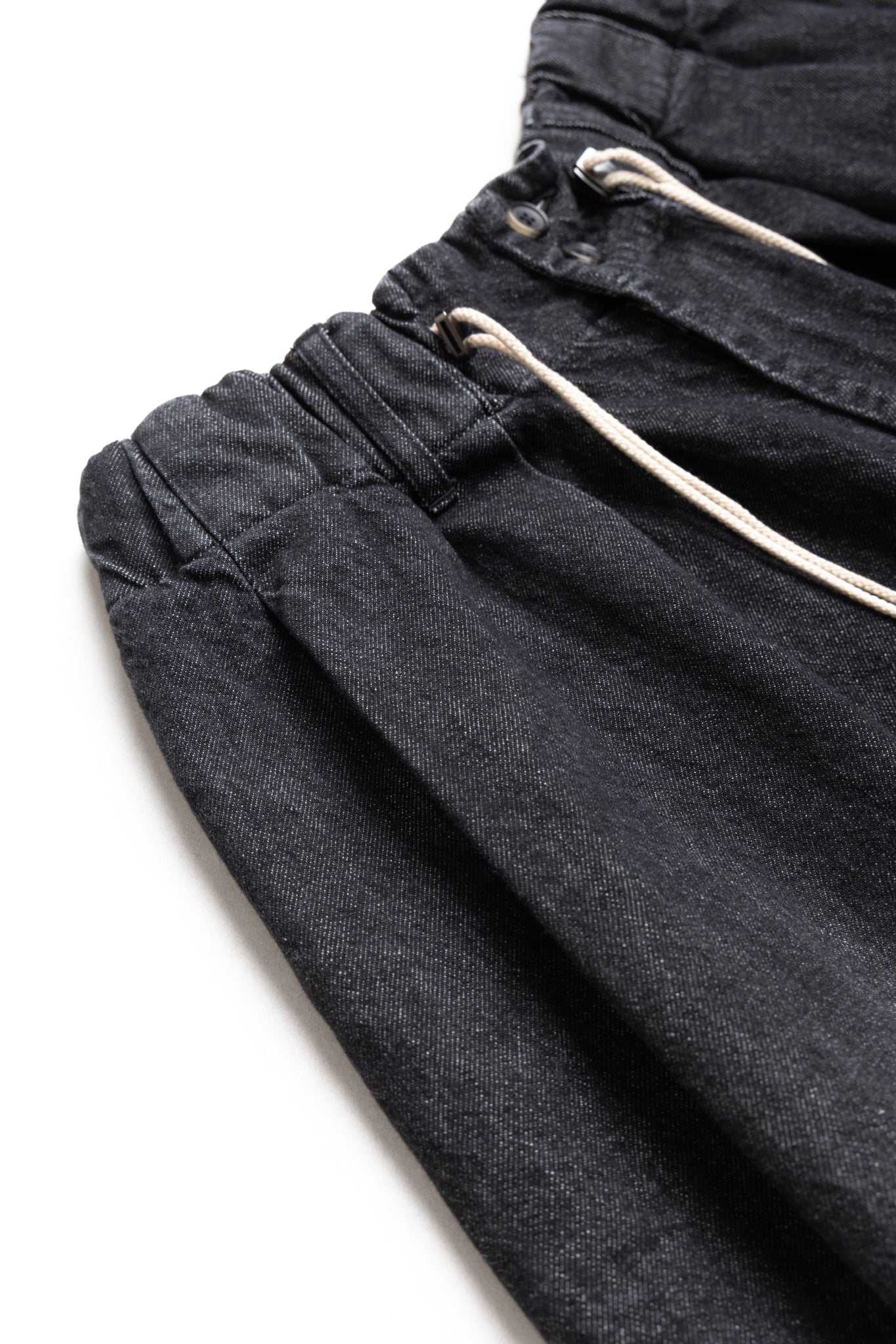 Circular Short Pants Denim Damaged - Black