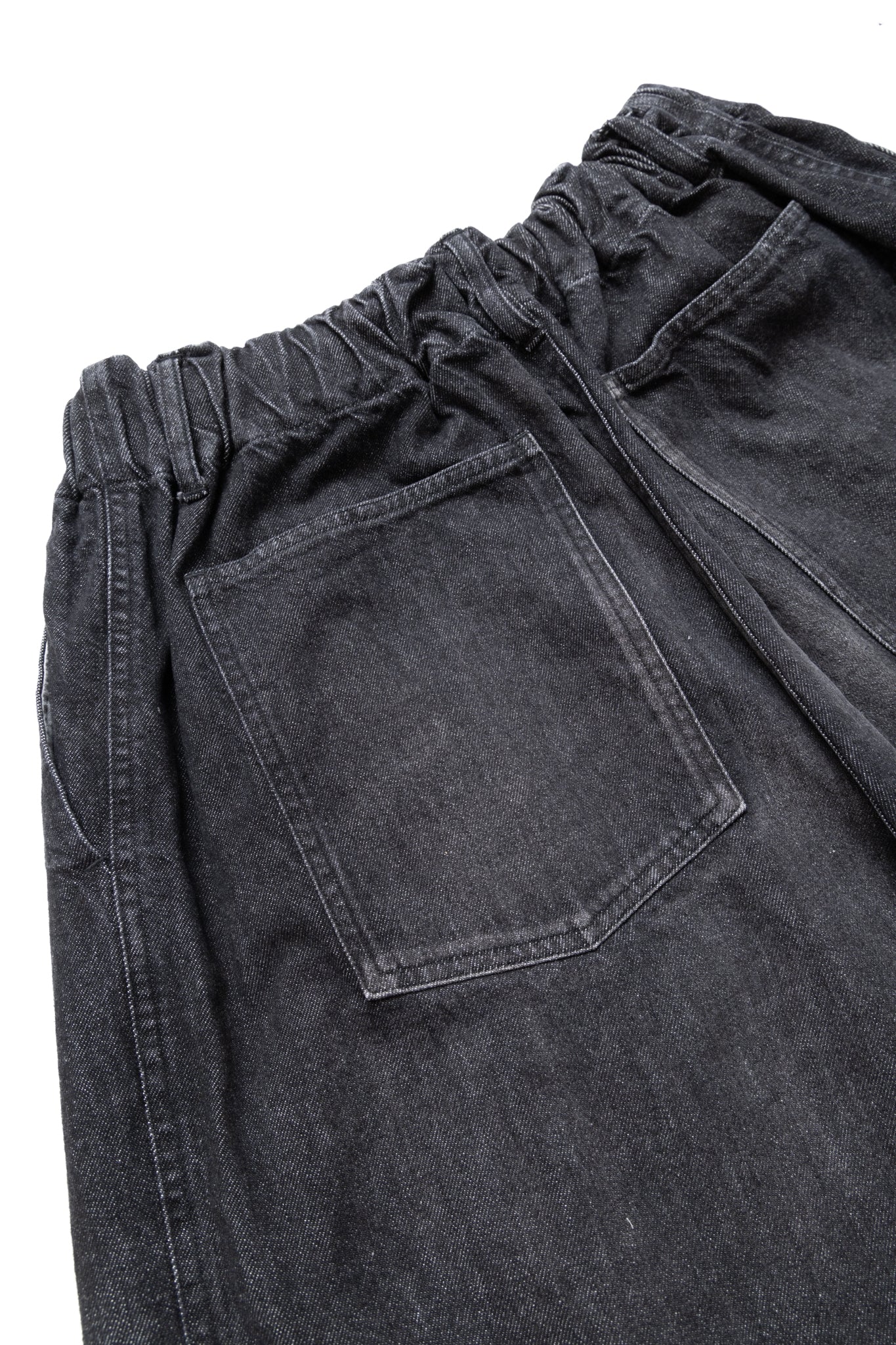 Circular Short Pants Denim Damaged - Black