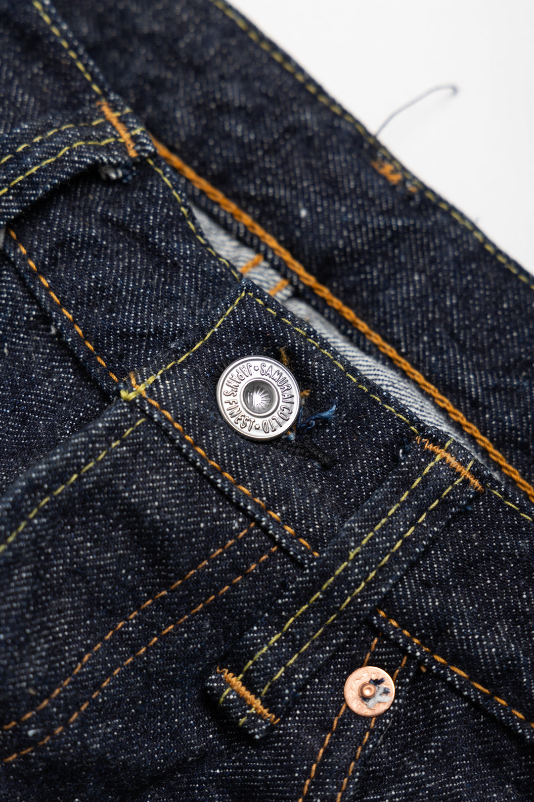 S0520XX 15oz Relaxed Tapered – BLUE IN GREEN SOHO