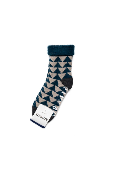 Comfy Room Socks "Sankaku"