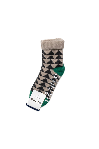 Comfy Room Socks "Sankaku"