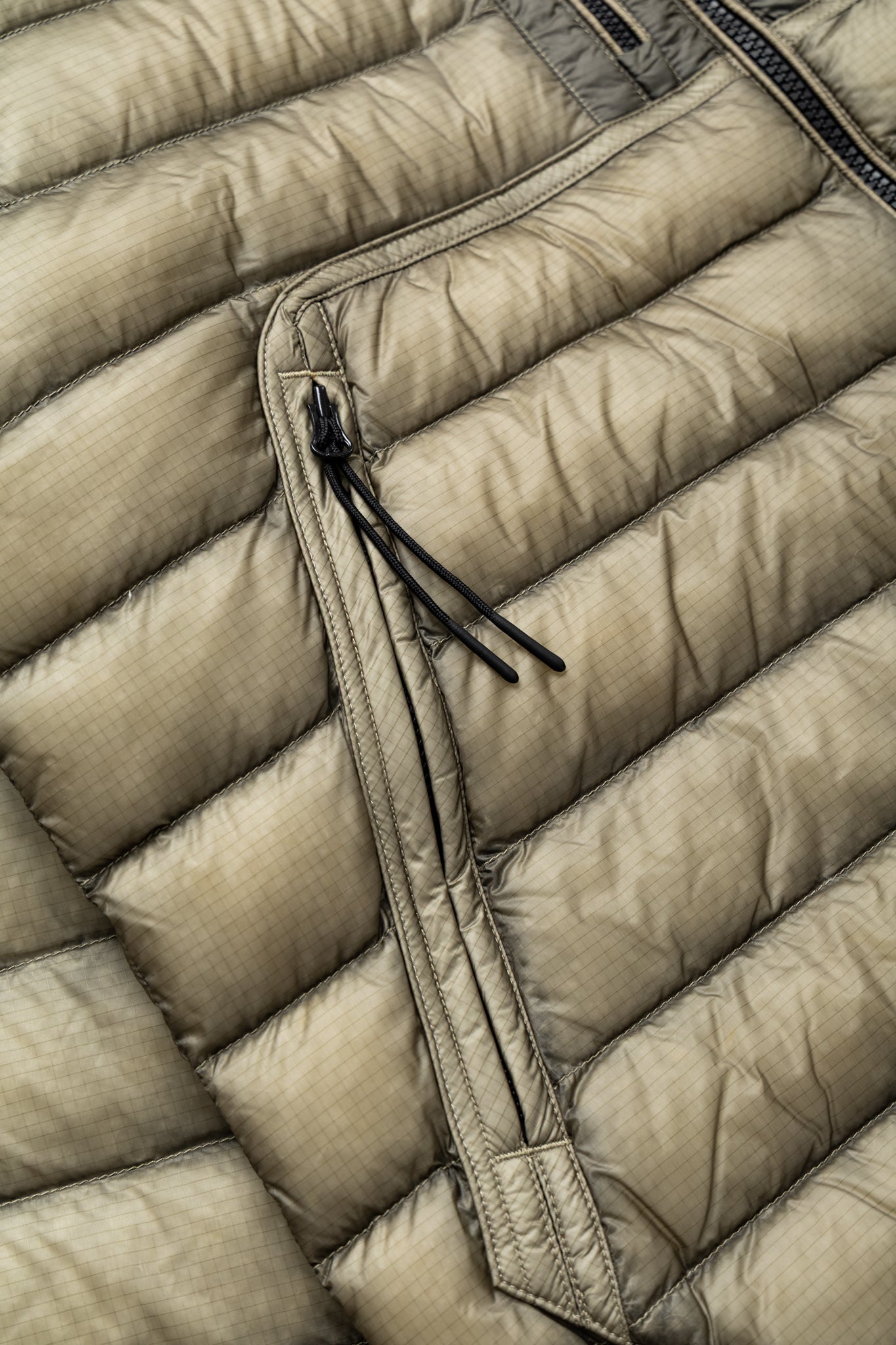 D.D. Shell Medium Goggle Down Jacket - Fallen Rock