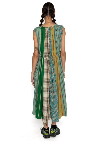 Kapital patchwork dress - cotton and linen blend. Adjustable ties to fix to your preferred silhouette 