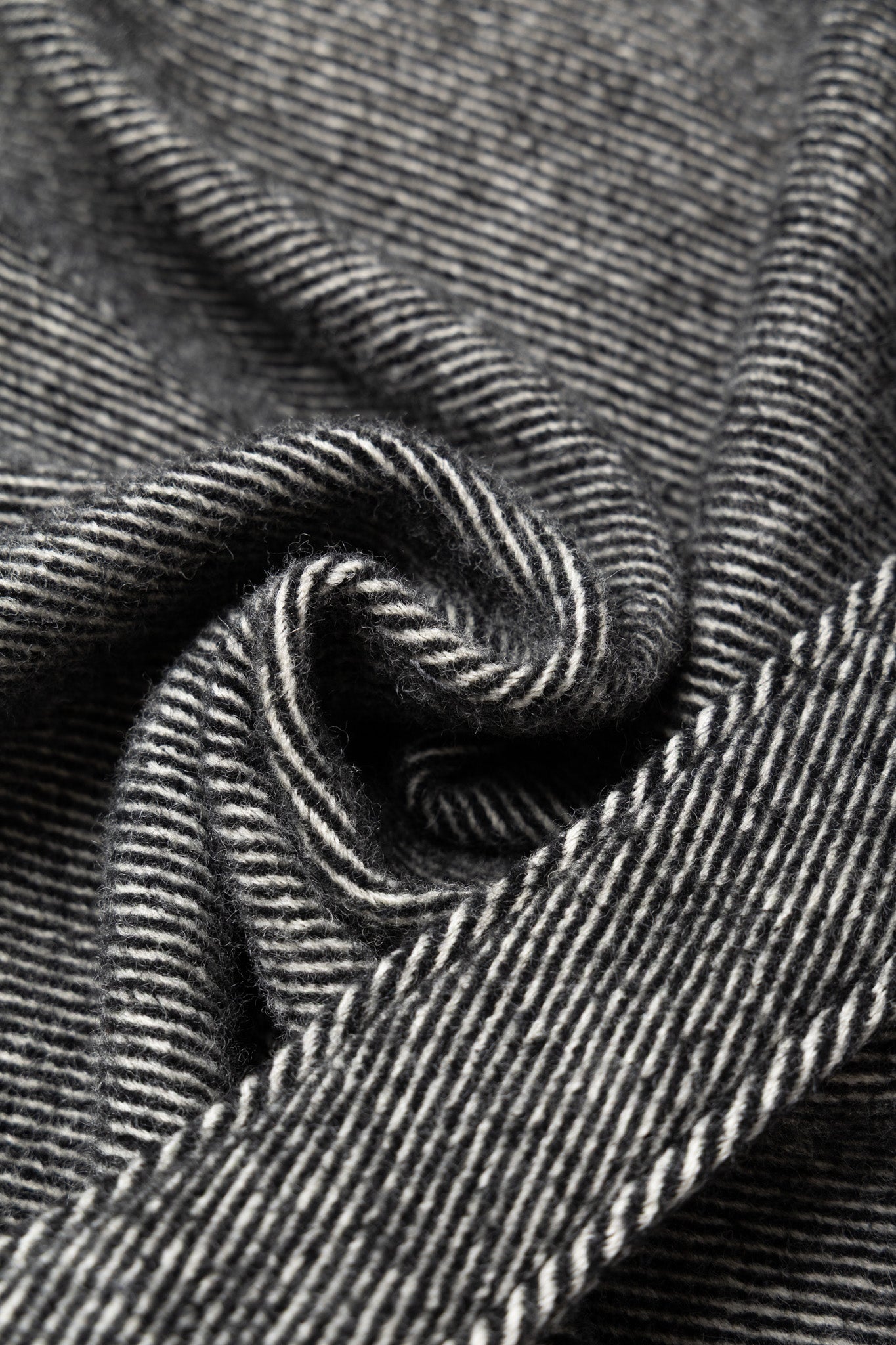 Smoking Jacket Wool Shaggy Twill - Black