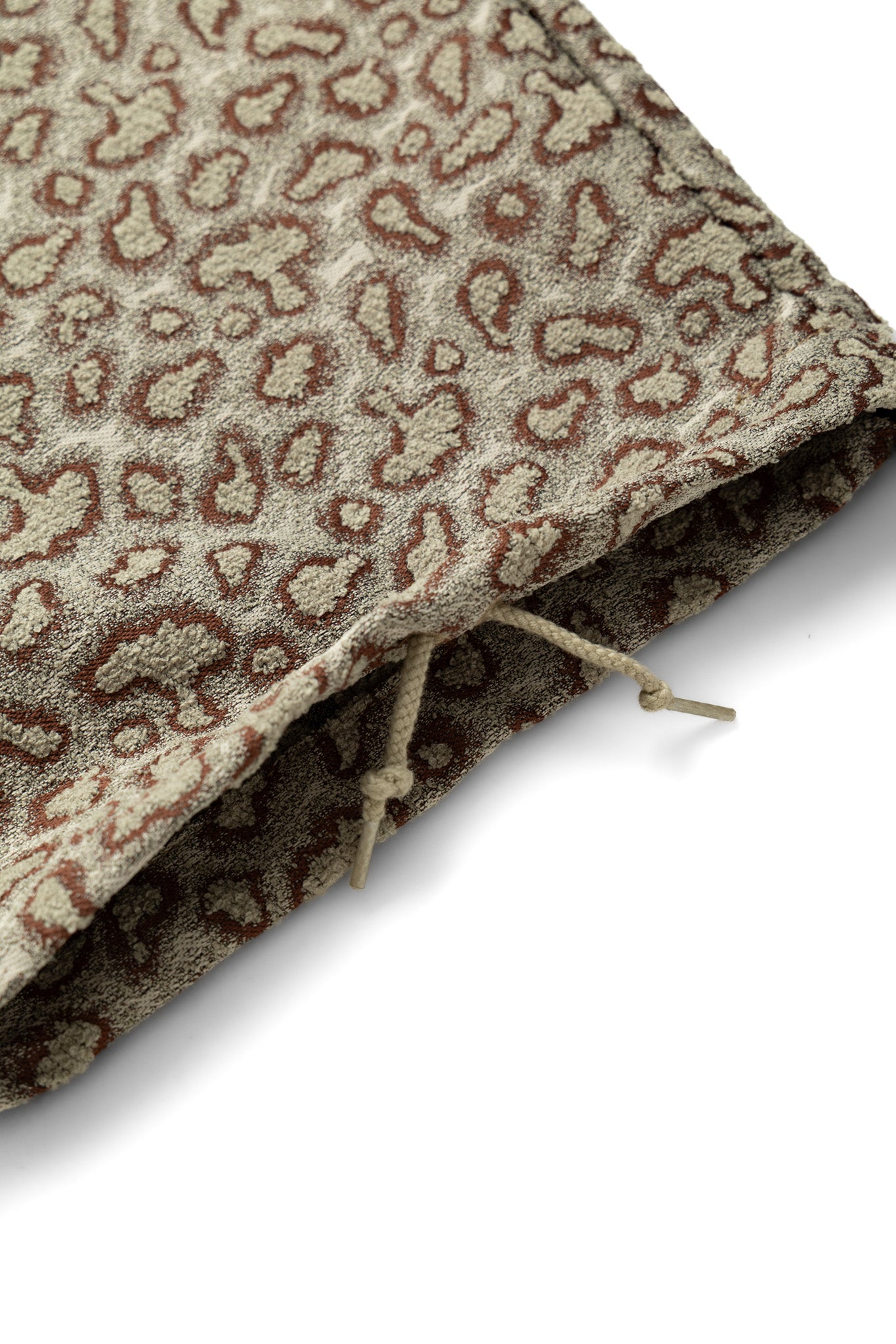 MIL Over 6 Pockets Camo Jacquard - Desert