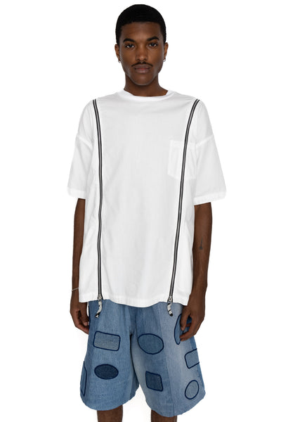  OLD PARK's x MINEDENIM's original denim T-shirt made from 6oz natural slub light ounce denim. Various silhouettes can be adjusted by opening and closing the zipper that runs from the shoulder to the hem. Loose silhouette denim T-shirt 