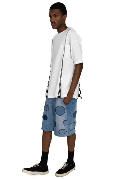  OLD PARK's x MINEDENIM's original denim T-shirt made from 6oz natural slub light ounce denim. Various silhouettes can be adjusted by opening and closing the zipper that runs from the shoulder to the hem. Loose silhouette denim T-shirt 