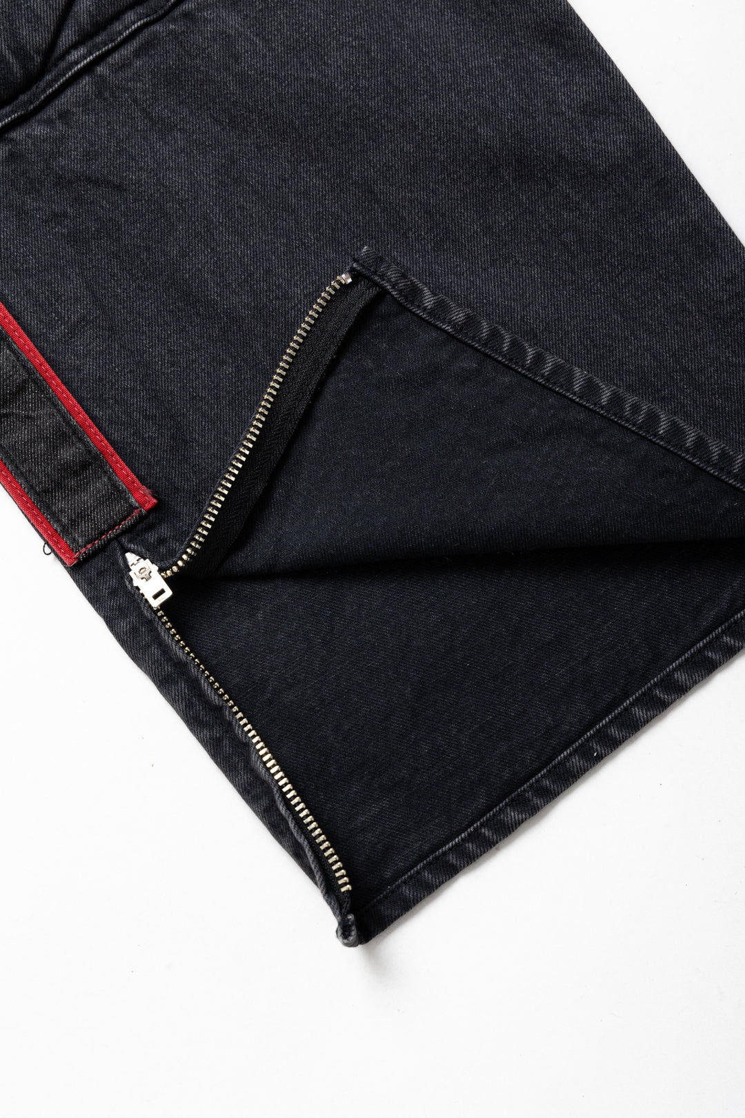 meer.／CROSS VOLUME PANTS /BLK BKS281-Smitty 4-Way Stretch Pleated Pants w/ Slash Pockets