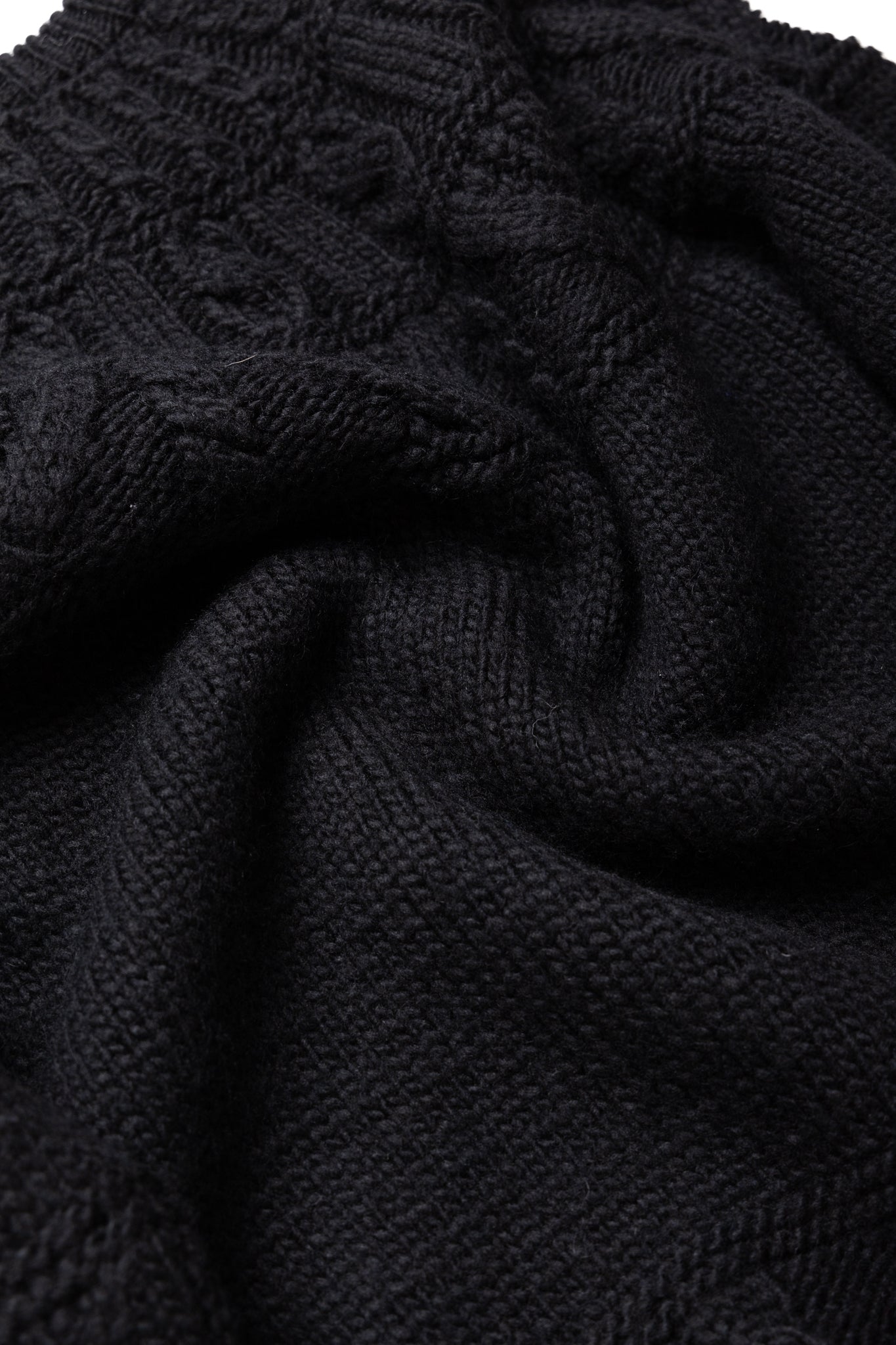 Spread Alan Crew Neck - Black