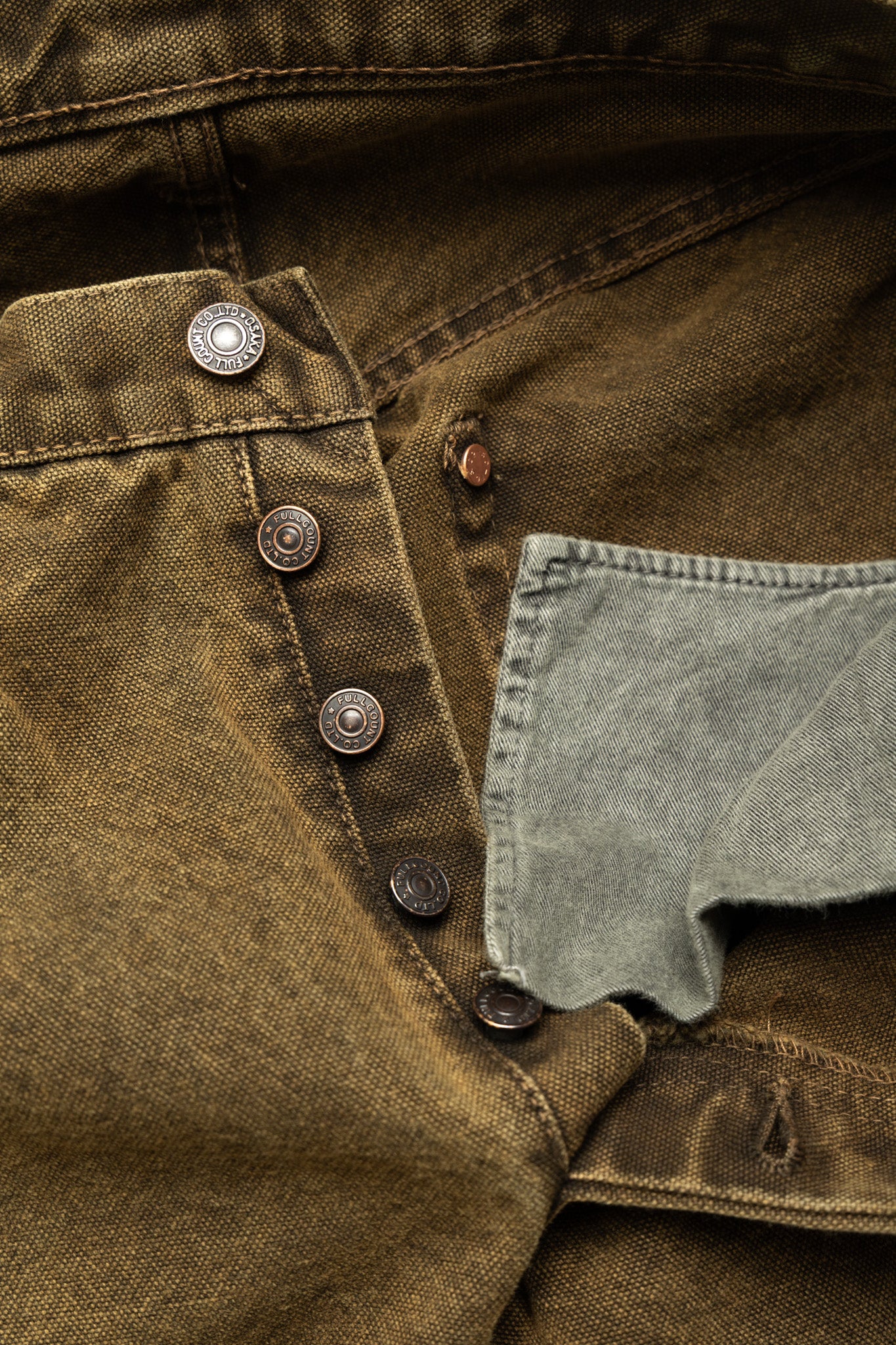 Duke 3 Canvas - Brown