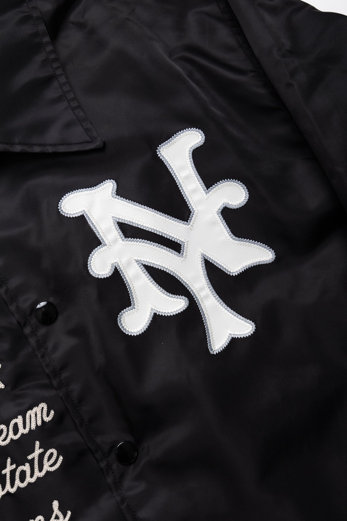 WHITESVILLE Nylon Coach Jacket  - Black