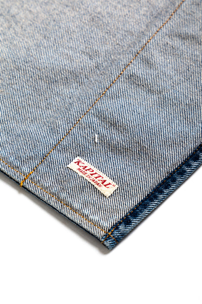 Kapital 2023 Spring Summer advertising apron with a vintage-like logo 3 pockets with different sizes. Featured on the apron is yellow Novelty typography. 13oz distressed denim. Color: Yellow 100% Cotton Made in Japan. 