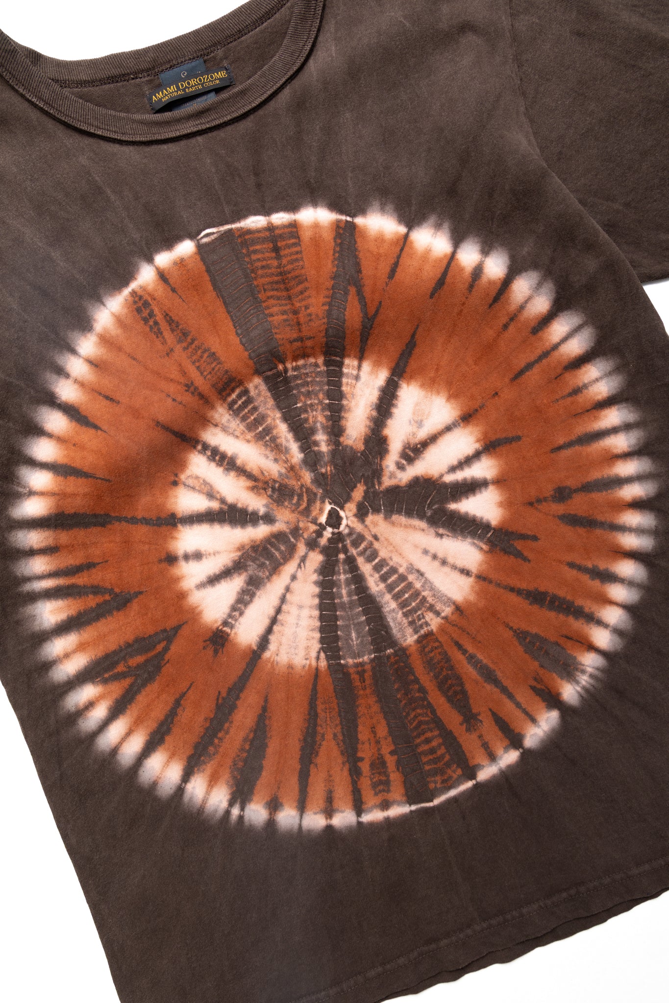 Amami Dorozome T-Shirt - Dark Brown