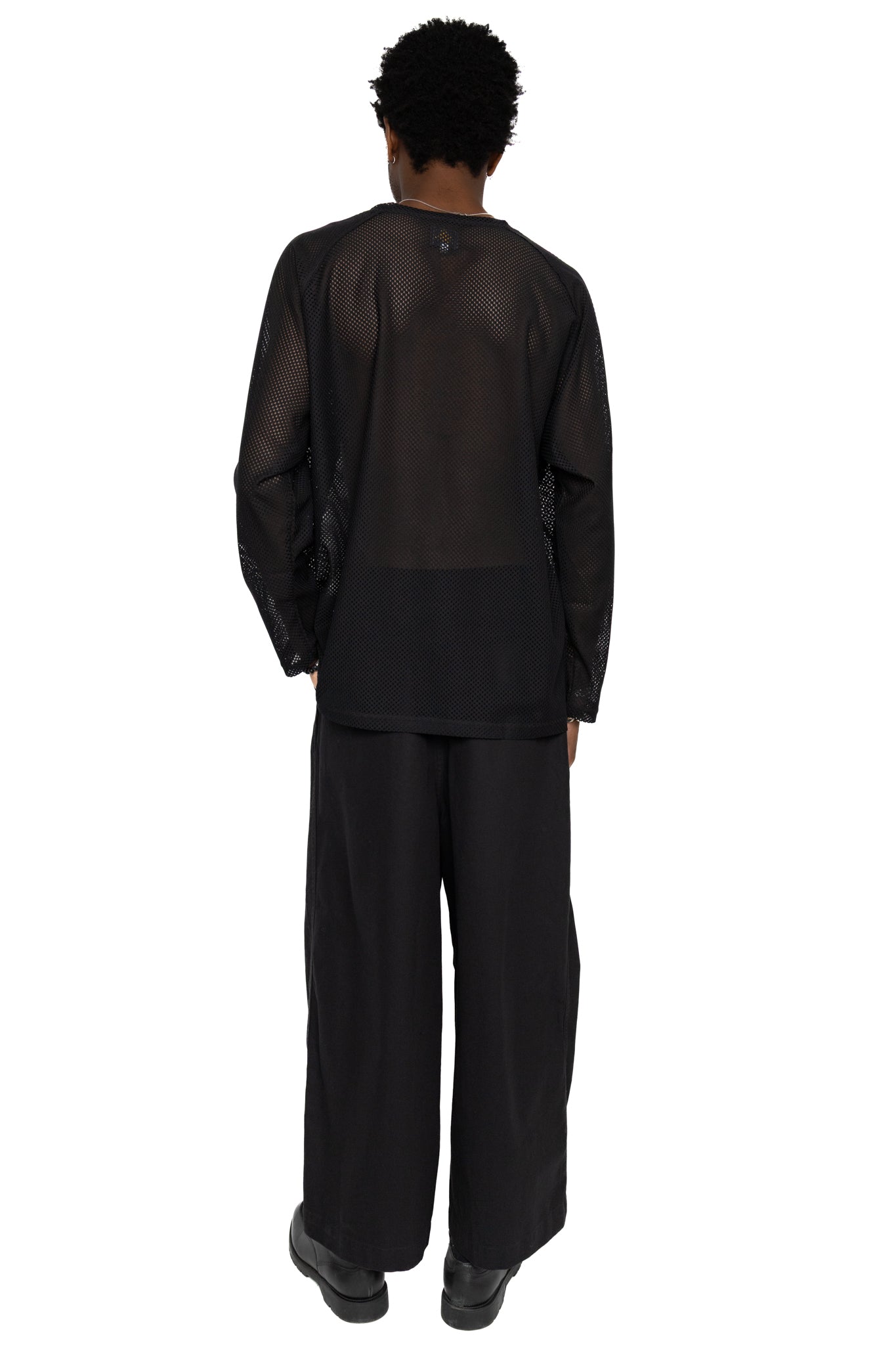 NEEDLES L/S U-Neck Tee Geometric Raschel Lace - Black – BLUE IN