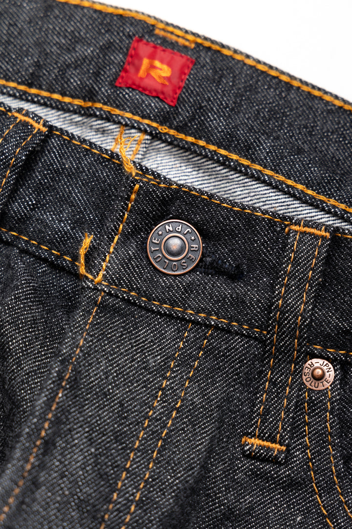Resolute GB710 Slim Straight Jeans - Ghost Black – BLUE IN GREEN SOHO