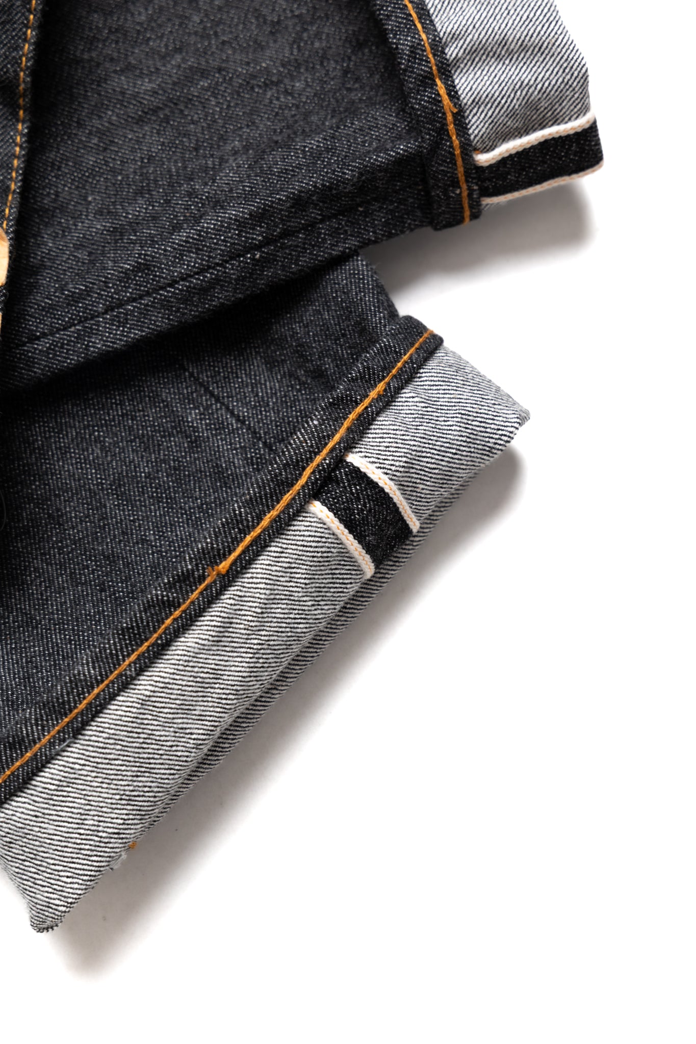 GB710 Slim Straight Jeans - Ghost Black