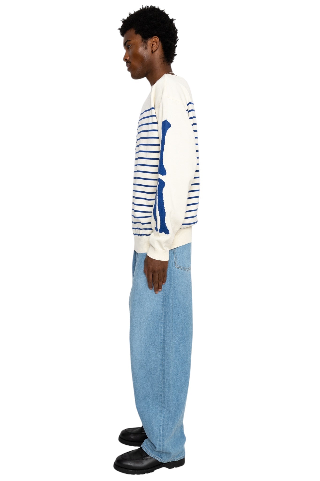 12G Panel Stripe Knit Boat Neck Sweater (BONE Sleeve) - Ecru x Blue