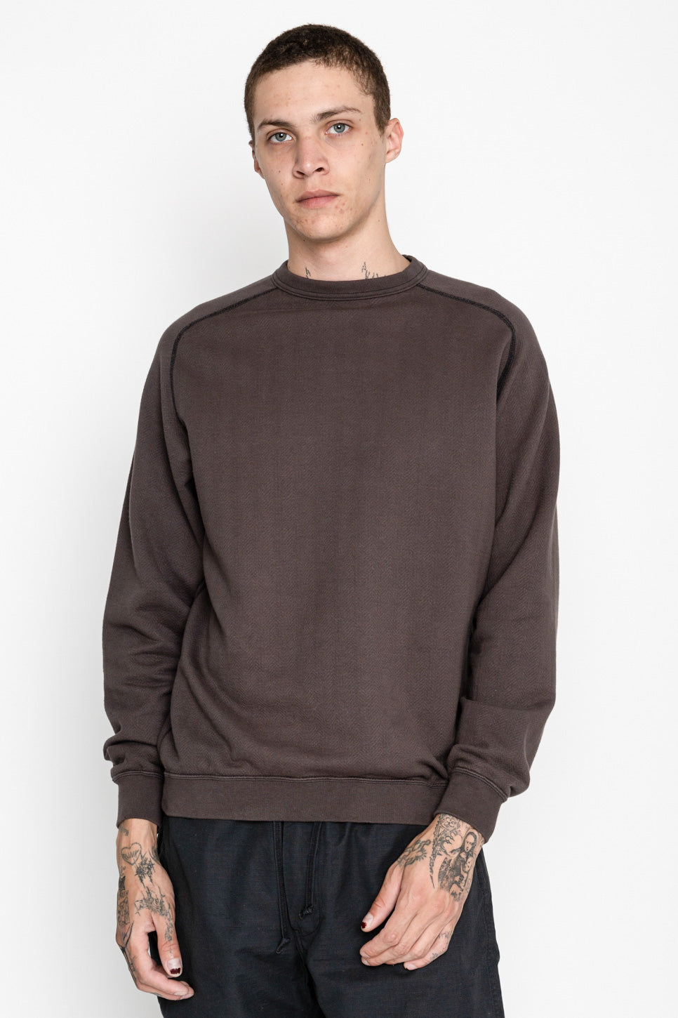 Herringbone Pile Raglan Crewneck - Antique Black
