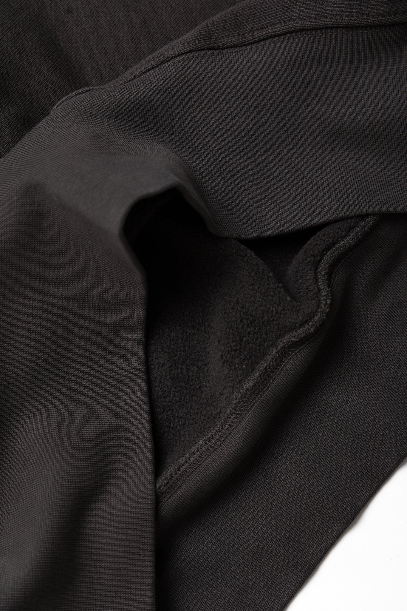 Crop Crew - Vintage Black