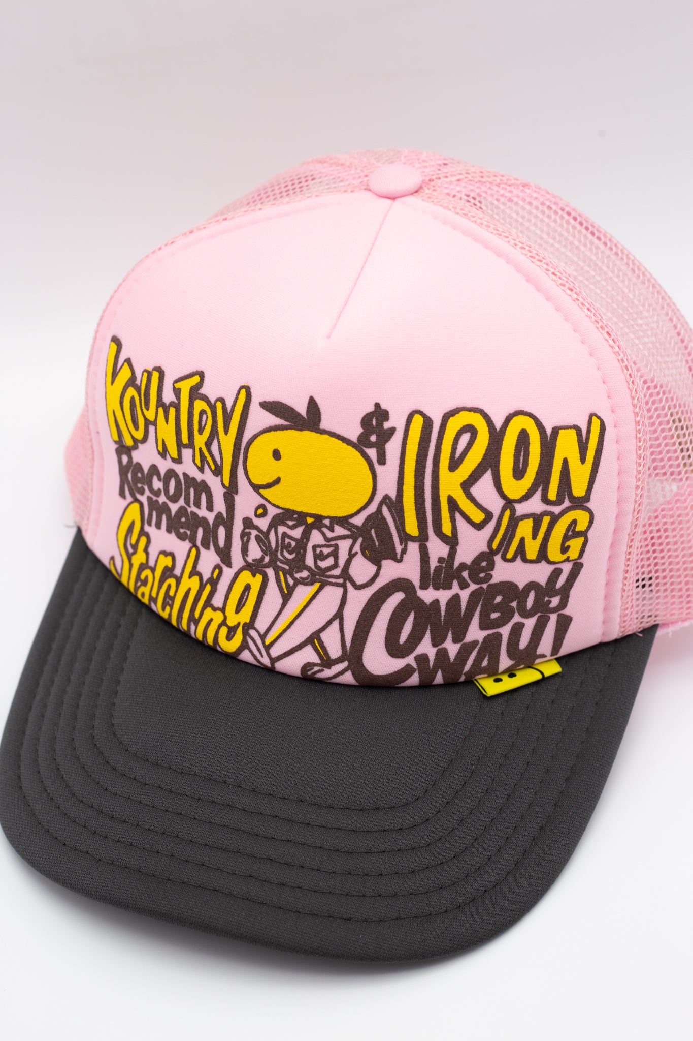 CONEYCOWBOWY Trucker Cap - Pink x Charcoal Grey