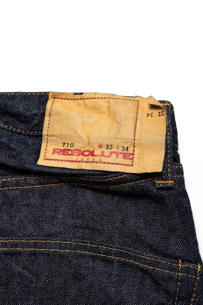 710 Slim Straight Jeans