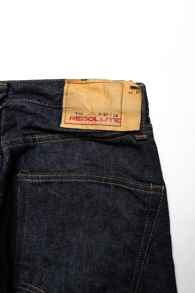 710 Slim Straight Jeans