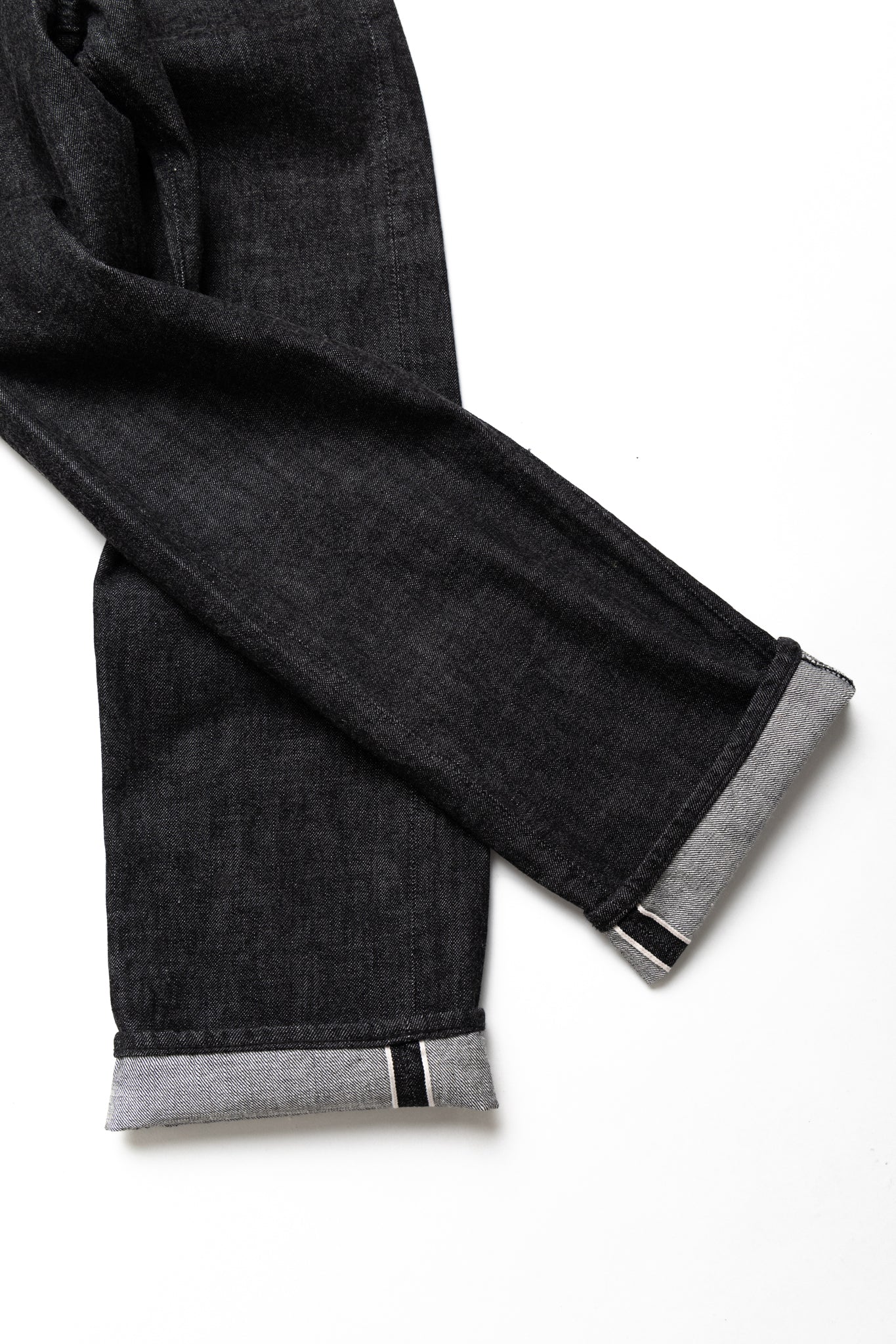 1101BK Straight Black Selvedge Denim