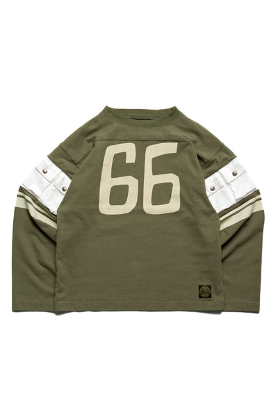 Kapital football long T-shirt made of thick and firm jersey. Utility pockets on the sleeve. Color: Khaki Made in Japan 100% cotton