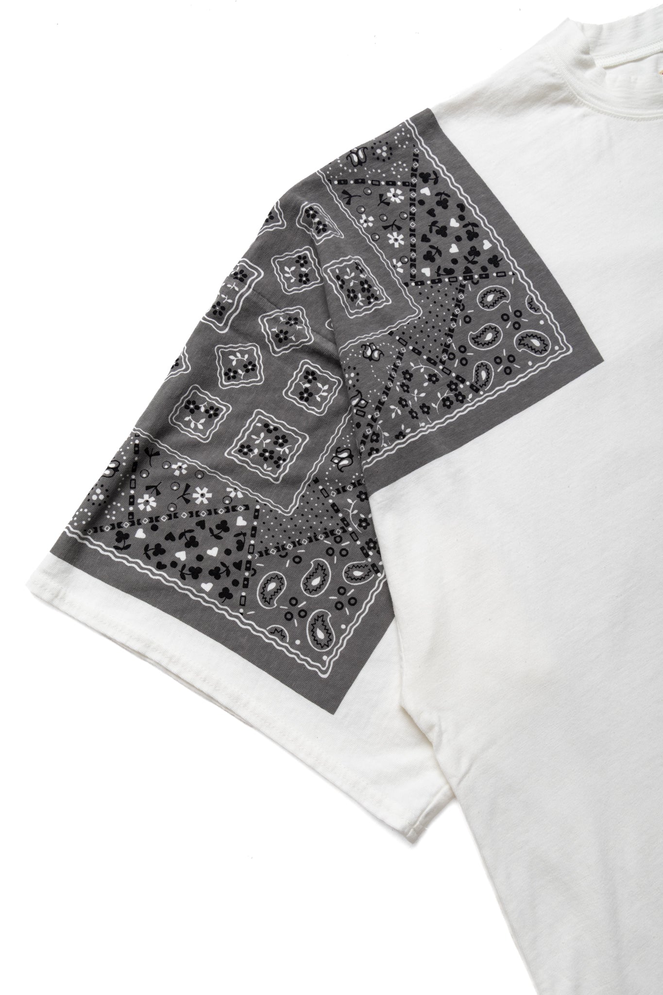 18.5/- Jersey Bandana HUGE-T (COOKIE) - Sax