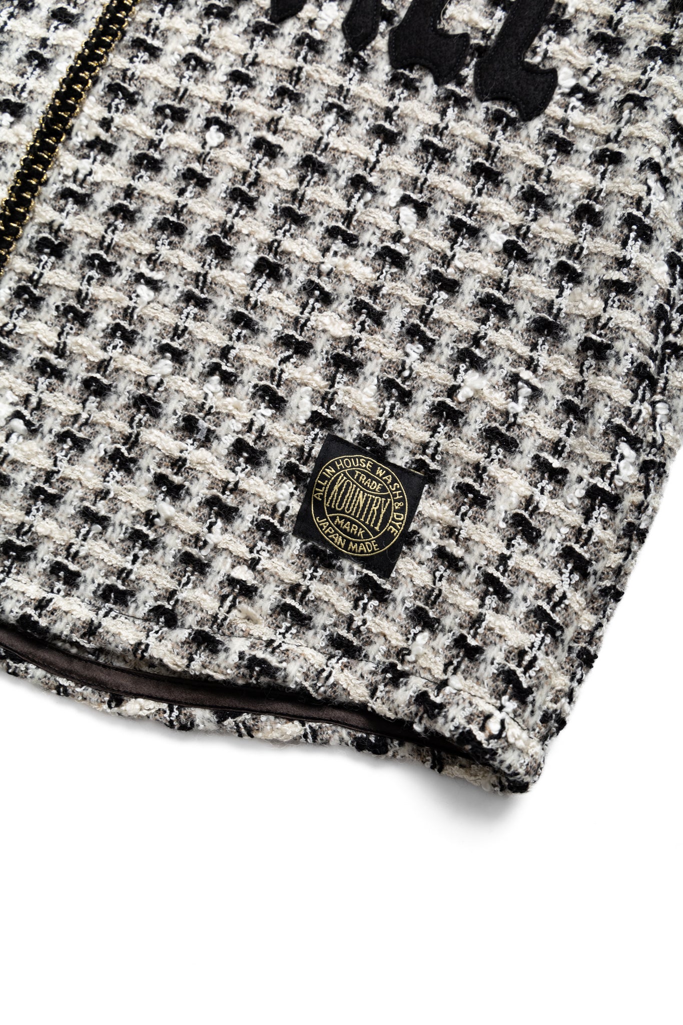 Fancy Tweed GREAT KOUNTRY Baseball Shirt - White