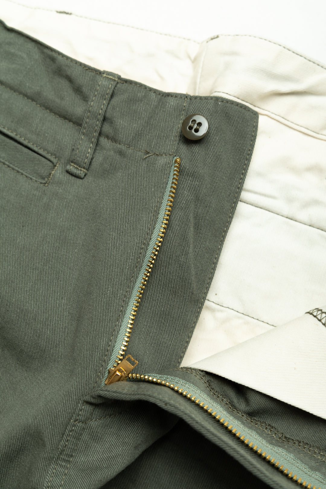 Oni Denim 718CH-GOL 8oz Chino Regular Straight - Greyish Olive
