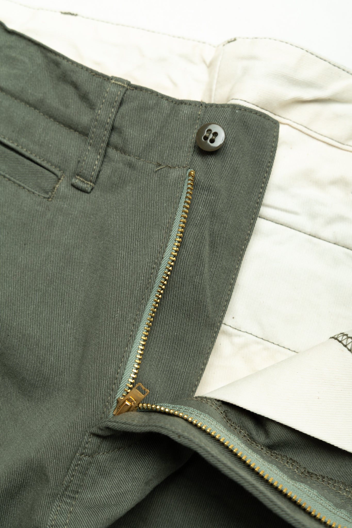 718CH-GOL 8oz Chino Regular Straight - Greyish Olive