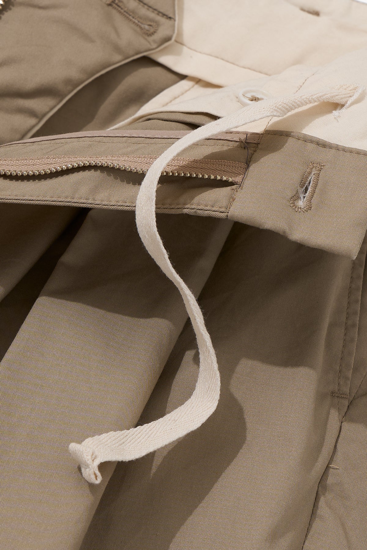 Bontan Shorts for Nepenthes NY and Blue in Green - Khaki