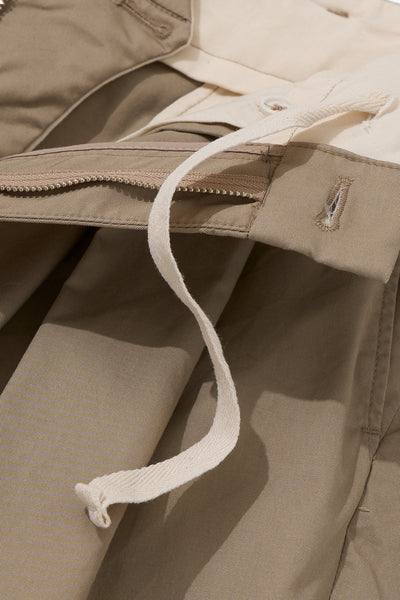 Bontan Shorts for Nepenthes NY and Blue in Green - Khaki