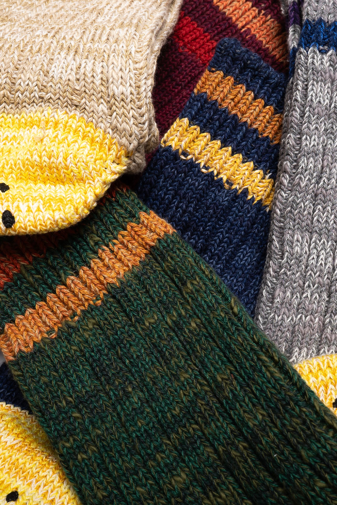 Kapital 60 Yarns Grandrelle IVY RAINBOWY HAPPY Heel Hold Socks – BLUE ...