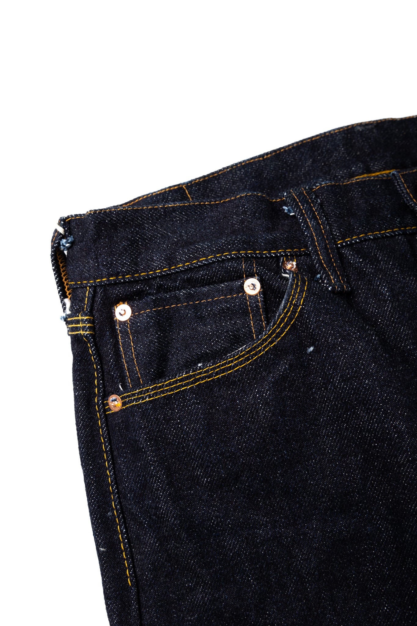 Samurai Jeans has released a limited edition"Kirinji" denim that rivals the rest. Coming in at 25oz, it is a true dark denim staple. Slim tapered in design, the jeans feature hidden rivets and an Iron Matsunoki button (tribute the laurel button and change the design to a lucky pine tree), and a Deerskin patch. 100% Cotton. Indigo (rope dyed). Made in Japan. Model is 6'3 and wearing a size 34. Unisex. 