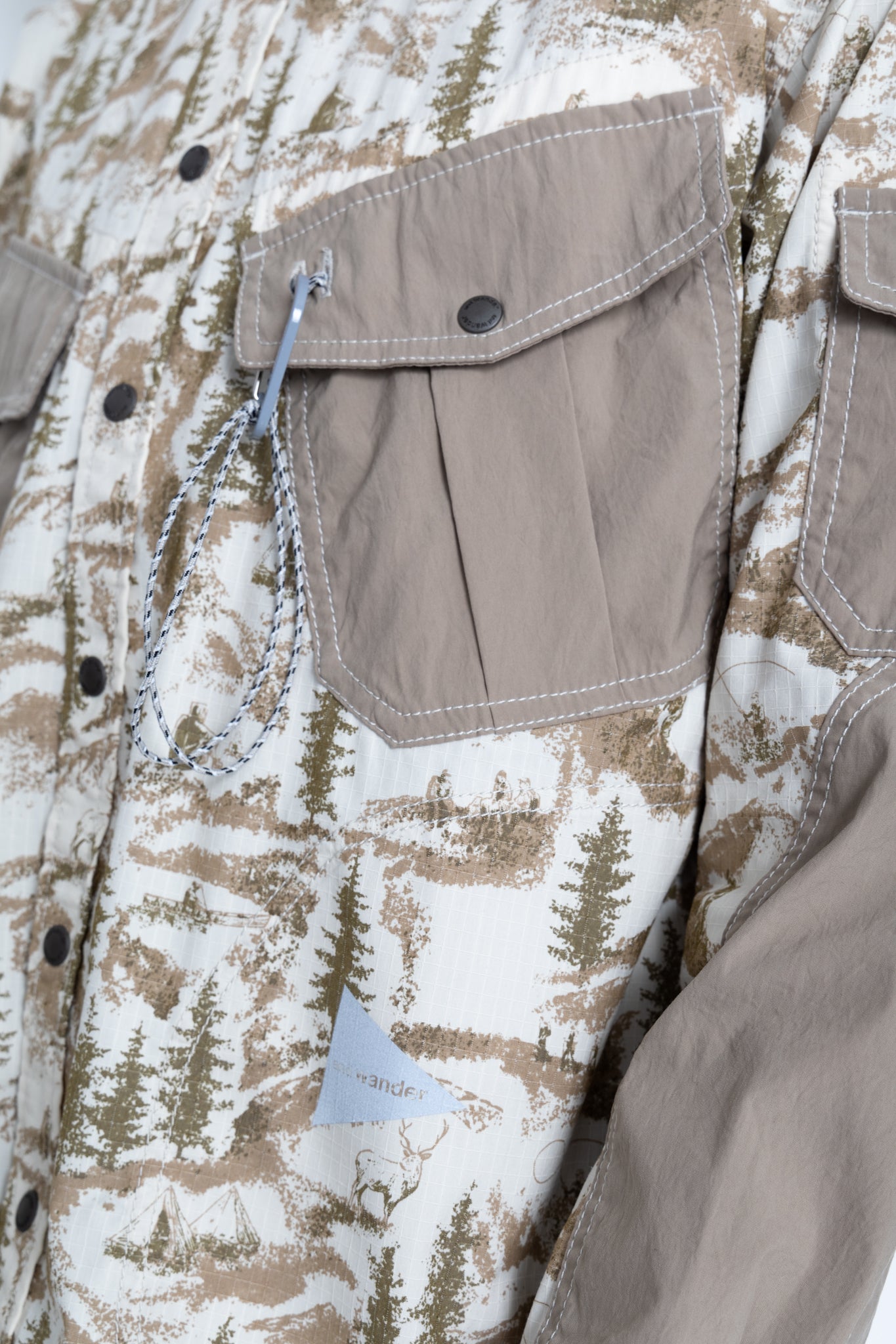 In The Mountain Printed Shirt - Beige