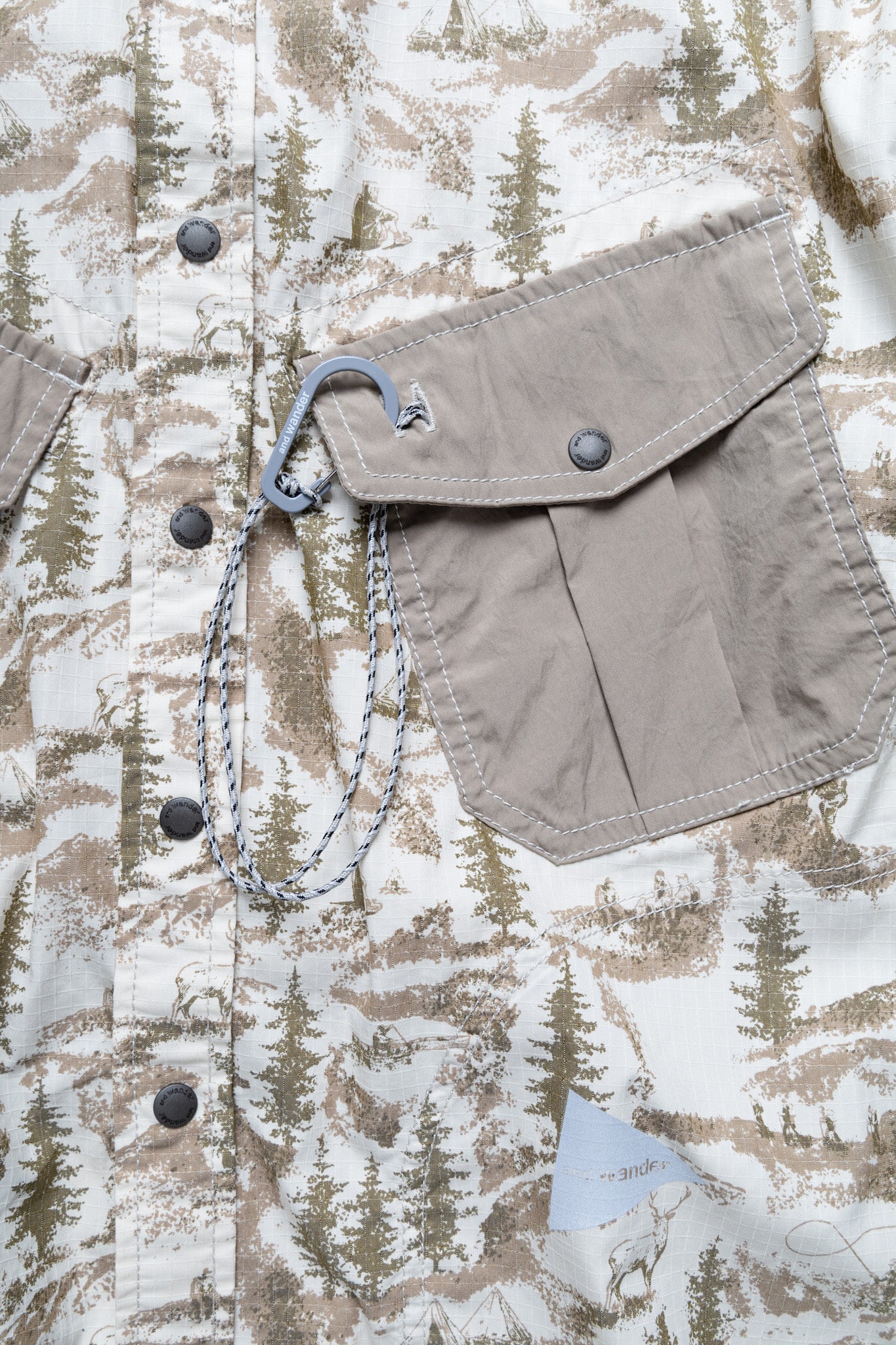 In The Mountain Printed Shirt - Beige